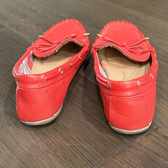 Dexflex Comfort Shoes - Picture 2 of 8